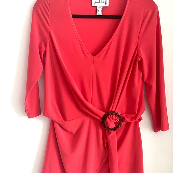 Joseph Ribkoff Coral Top - Picture 2 of 5